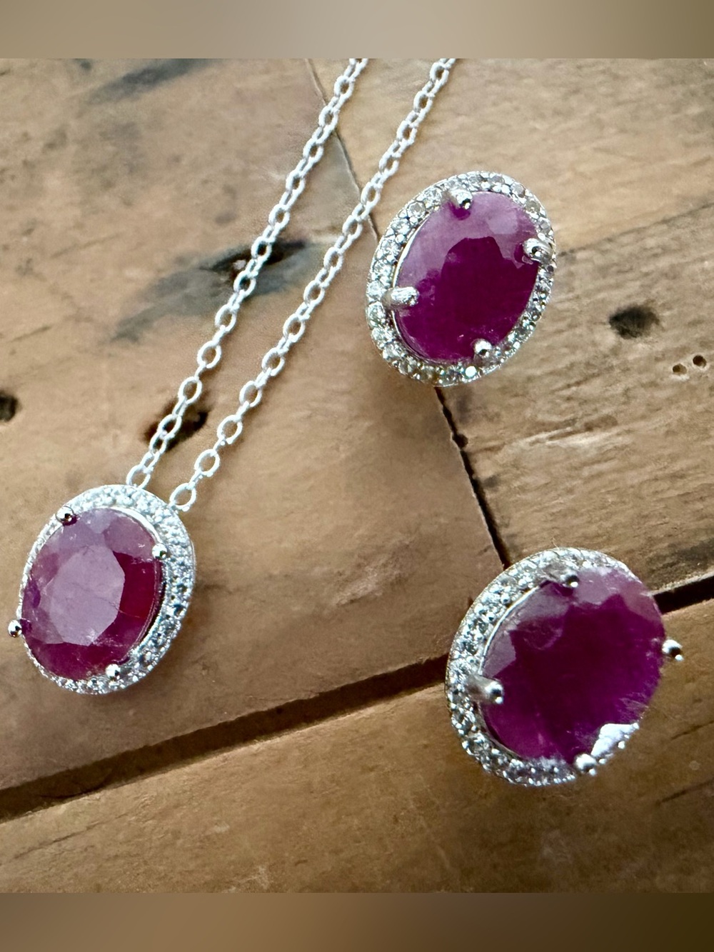 KJC 925 STERLING SILVER RUBY CZ HALO PENDANT NECKLACE & STUD EARRINGS SET 18"-2"